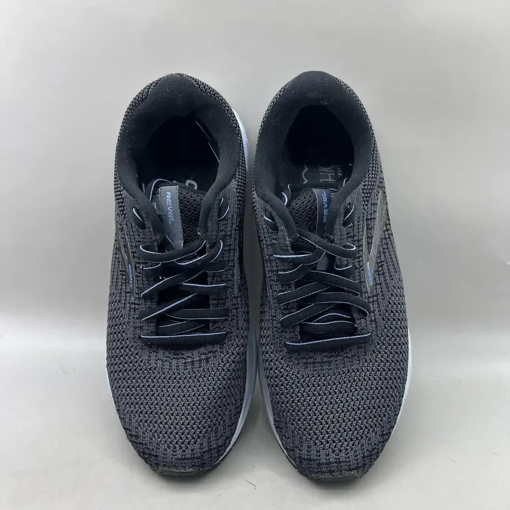 Brooks revel running